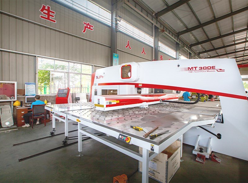 MT-300E数控转塔冲床